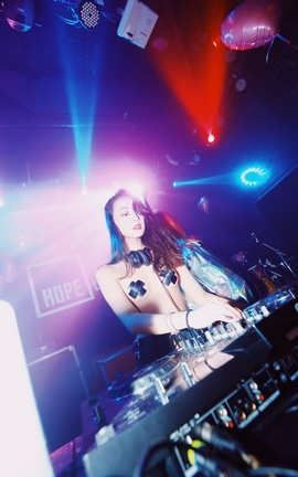 名模阿朱 微博配图收录 27_丽丝库