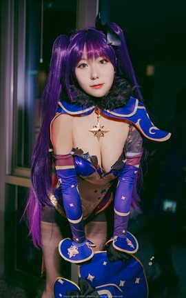 韩国写真BLUECAKE Sohee Tasty Mona Christmas Genshin Impact_丽丝库