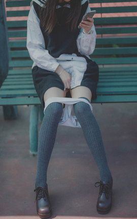 福利在线大图 柚木写真-23 广州大学城露出 17.2.13