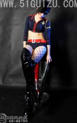 王朝贵足 No.251 小墨冷艳酷派警察装系列