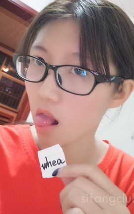 露脸尺度举牌-鱼宝&俞静蕾萝莉_丽丝库