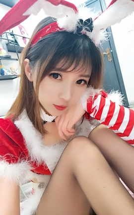 小女巫露娜-圣诞兔子