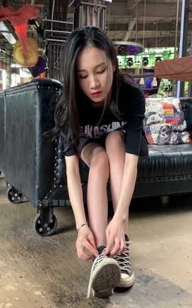 萌甜物语 XM166《包场咖啡厅-腿腿》[1080X1920][2分19秒]_丽丝库