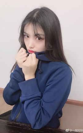 微博妹子 一尾阿梓图集24