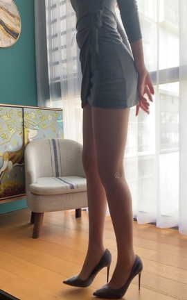 萌甜物语 XM122《露肩连衣裙-姗姗》[1080X1920][2分12秒]_丽丝库