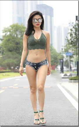 爱露出全站付费资源-转载区  最爱露出热裤十三_丽丝库