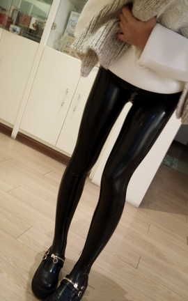 神楽坂真冬-黑色胶裤&足控丝袜_丽丝库