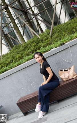 物恋传媒 No.053 安安 丰满女孩的小性感_丽丝库