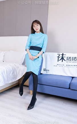袜啵啵BoBoSocks NO.440 稚予-高跟鞋、厚黑丝、空姐制服_丽丝库