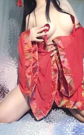 福利在线大图 dudu小忍-古典风衣+初夜血_丽丝库