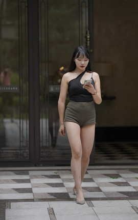 精选街拍作品 NO.1336 凯恩街拍作品 热裤翘臀美女 part2_丽丝库