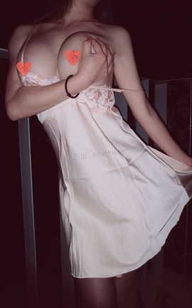 爱露出全站付费资源-转载区  麻酥酥哟公园夜晚露出_丽丝库