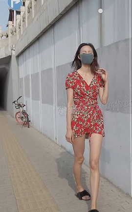 爱露出全站付费资源-转载区  DensTinon极限挑战：永定门露出_丽丝库