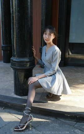 异思趣向IESS 2022.02.15 丝享家1005：团团《暖阳下的黑色丝念》_丽丝库