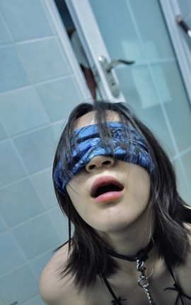 推特 高颜值账号 美腿美胸DOM窒息_丽丝库