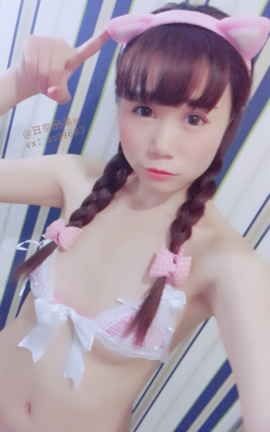 日奈森果w-粉色格子