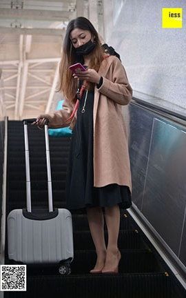 异思趣向IESS美足写真 【魔鬼周三】特刊14期 开往春天的动车 II