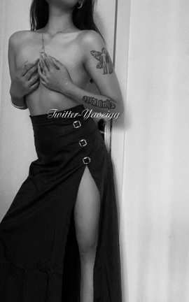 推特 高颜值账号 美腿美胸窑子哥哥 part3_丽丝库