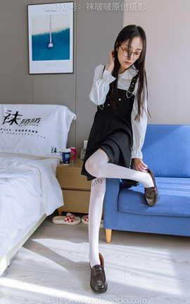 袜啵啵BoBoSocks NO.177 稚予-皮鞋、厚白丝（脚底猫爪印款）_丽丝库