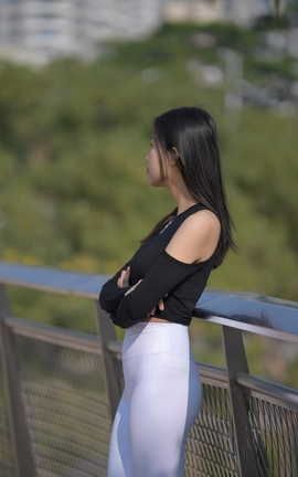 精选街拍作品 NO.0428 红石街拍作品 紧身白裤女孩 part3_丽丝库