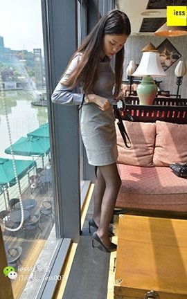 异思趣向IESS美足写真 丝享家064 七七《密会黑丝小白领》_丽丝库