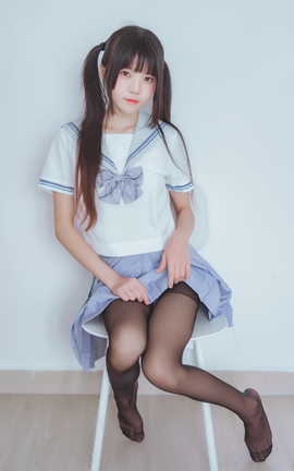 桜桃喵 校服黑丝_丽丝库