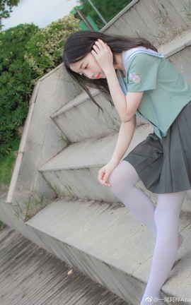 微博妹子 一尾阿梓微博图集5