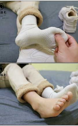 誉铭传媒 袜足摄影  2019-83期[1920X1080][11分22秒]_丽丝库