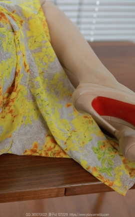 IESS异思趣向 2023.10.10 丝享家 1555 小宝《黄色战袍》_丽丝库