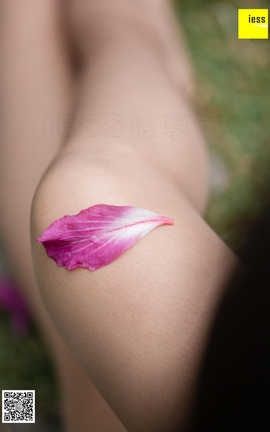 异思趣向IESS 丝享家  2019.02.18  No.424 《花丛中的小羽》小羽_丽丝库