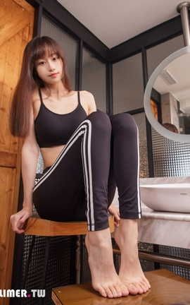 Limerence原创 NO.038 乐朵 瑜伽服秘制裸足餐盘 想尝口补丁吗_丽丝库