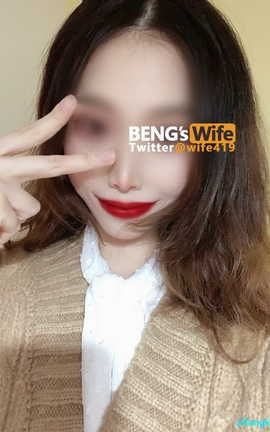 甄选系列 媲美佳多饱 Exhib极品露脸婊反差婊淫妻控露出婊_丽丝库