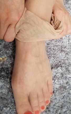 盛唐CLUB NO.003 棉袜和肉丝的碰撞_丽丝库