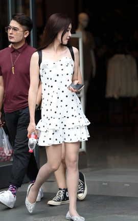 精选街拍作品 NO.0994 辉辉街拍作品 灰色丝袜JK校服美眉_丽丝库