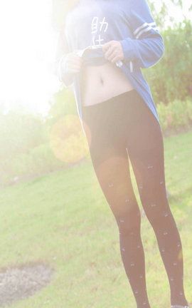 福利图 粉红甜心喵-公园露出