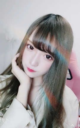 腐团儿Ikaros- 相机自拍照_丽丝库