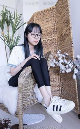 袜啵啵BoBoSocks NO.044 稚予-贝壳头匡威帆布鞋短肉丝_丽丝库