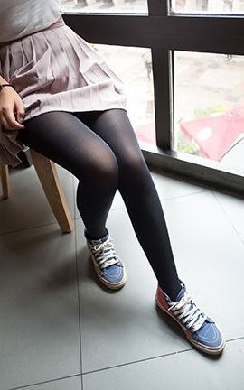 森罗财团 极品萝莉丝袜白丝写真 BETA-002