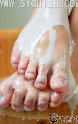 王朝贵足 No.154 梅子酸奶超薄肉丝木桶足部特写系列B