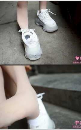 梦丝女神视频写真- 复古楼 素梦视[1920X1080][8分26秒]_丽丝库