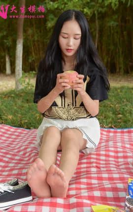 大生模拍 No.065 菲菲 假日野餐_丽丝库