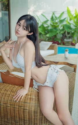 桜井宁宁 - 白色热裤比基尼_丽丝库