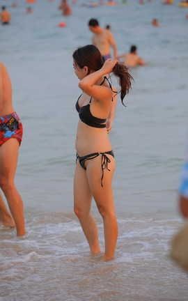 精选街拍作品 NO.0292 视觉冲击作品 搭讪性感小萝莉 part1_丽丝库