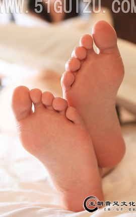 王朝贵足 No.032 亦舒精细剔透水晶彩甲清晰裸足系列