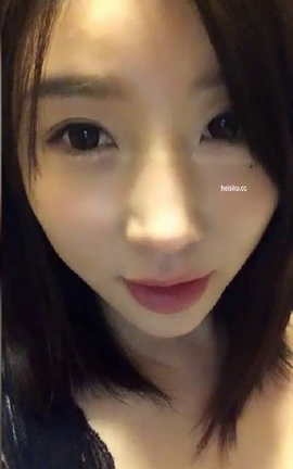 微密圈 童小芯(紫色哒豚豚) 合集 part7V17[432X758 5分34秒]_丽丝库