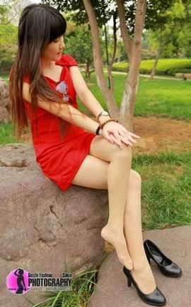 上海炫彩丝袜写真 No.473  萝莉_肉丝外拍_02