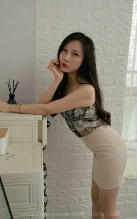 异思趣向IESS 2021.08.28 丝享家 903：文欣《浅色包臀裙》_丽丝库