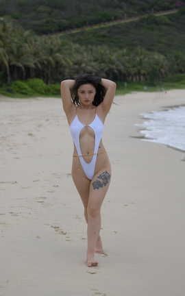 精选街拍作品 NO.0386 魂魂旅拍作品 第三篇 南一 白色泳装 part2_丽丝库