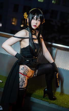 孫樂樂Yeeun BlackRose_RED+_丽丝库