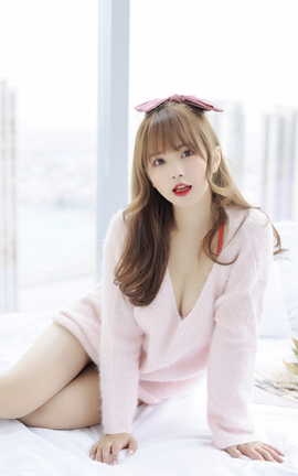 张思允Nice 内购无水印 粉色毛衣_丽丝库